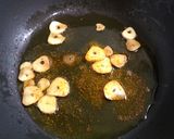 日本そばで簡単！蕎麦のペペロンチーノ作り方3写真