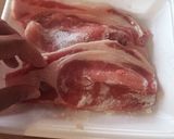 お弁当にも使える！★豚肉の味噌炒め★作り方1写真