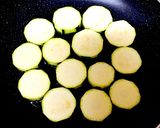 糖質オフ☆夏野菜とサラダチキンのチーズ焼作り方2写真
