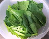 速攻でもう1品！定番の青菜にんにく炒め作り方1写真