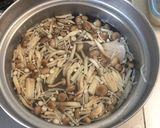 簡単！名古屋風味噌煮込みうどん！作り方1写真