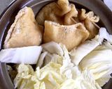 白菜と巾着の煮物作り方3写真