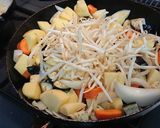 煮込み✨ポークトマトカレーライス作り方3写真