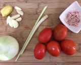 鶏ガラでチキンスープ作り方1写真