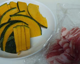 めんつゆで簡単かぼちゃと豚バラの甘辛炒め作り方1写真