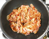 豚ロース薄切り肉と白菜★すき焼き風煮。作り方2写真