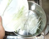 食べる中華風スープ♪簡単鶏ひき肉ネギ作り方8写真