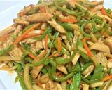 鶏胸肉を使用!肉がほぐれてる青椒肉絲作り方7写真