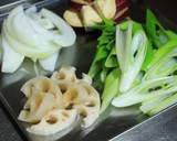 小麦粉と片栗粉でもちもち「すいとん」作り方1写真