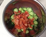 簡単！きゅうりとトマトの塩昆布サラダ作り方1写真