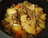 我が家流☆staub de 肉じゃが☆作り方11写真