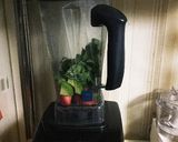 桃とケールのグリーンスムージー作り方3写真