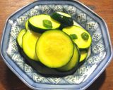 瓜の浅漬け (青唐辛子)作り方3写真