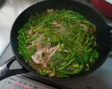 簡単!!!豚バラ肉と無限ピーマン丼　作り方4写真