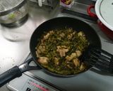 簡単!!!豚バラ肉と無限ピーマン丼　作り方5写真
