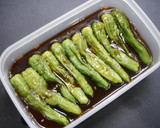 簡単！漬け焼きで旨旨☆まるごとししとう作り方2写真