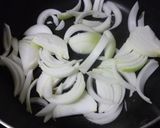 ヒレ肉と玉ねぎのオイスターソース炒め♪作り方3写真
