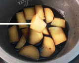 炊飯器で簡単★大根と挽肉の煮物作り方3写真