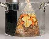 低温調理器による崩れない「肉じゃが」作り方6写真