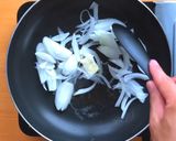 丸ごと玉ねぎの和風オニオングラタンスープ作り方3写真