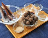 イカとサトイモの煮物作り方1写真