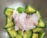 アボカドの酢漬け玉ねぎ和え作り方2写真