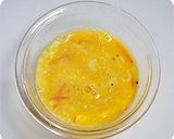カニカマチーズのスクランブルエッグサンド作り方3写真