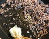 冷蔵庫で保存！ひき肉とニラのピリ辛丼作り方5写真