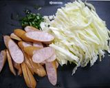 簡単！シャウエッセン大葉キャベツ和風炒め作り方1写真