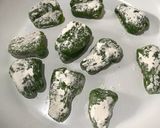 お弁当のおかず。ピーマンの肉詰め作り方1写真