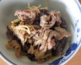 簡単♪美味♪豚肉時雨煮とろとろオクラの丼作り方1写真