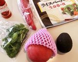 マンゴーとアボカドのサラダ生春巻き作り方1写真