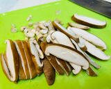 ほうれん草大量消費！椎茸と豚バラの炒め物作り方2写真