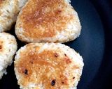 フライパンde梅みそ☘️焼きおにぎり作り方5写真