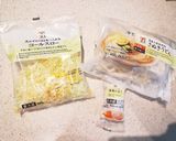 コンビニ食材で☆簡単レンチンサラダうどん作り方1写真