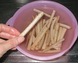 ビールに合う★梅香るごぼうスティック作り方1写真