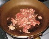 ご飯が進む★豚ピーおかか梅しょうゆ炒め作り方3写真