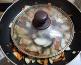 チチタケなど天然キノコと茄子の味噌炒め！作り方9写真
