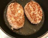 アボカドとチーズのふわふわハンバーグ作り方12写真