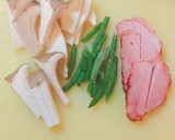 きのこと野菜とハムのチリパウダー炒め作り方2写真