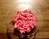 ひき肉と塩のみハンバーグ 肉汁ソース掛け作り方1写真