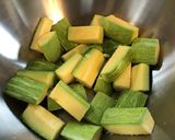牛肉とズッキーニの韓国風煮物作り方1写真