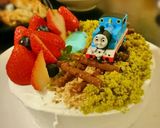 森と湖のトーマスケーキ作り方1写真