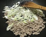 豚のひき肉ともやしのピリ辛炒め作り方4写真