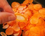 ニンジンのヒラヒラきんぴら ツナ風味作り方1写真