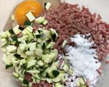 パプリカの肉詰め、ズッキーニ入り作り方1写真