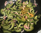 あと引く旨さ☆ゴーヤとベーコンの炒め物作り方9写真