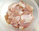 ぷりぷり！鶏もも肉の梅肉おかか酢醤油焼き作り方2写真
