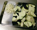 あるもんで。ナスと鶏ダンゴのトマトパスタ作り方1写真