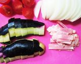 簡単！野菜とベーコンのチーズ玉子ご飯作り方1写真